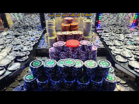 Dynamite High Limit Casino Coin Pusher! Episode #79 ~ Pushing For The $250,000 Chip!