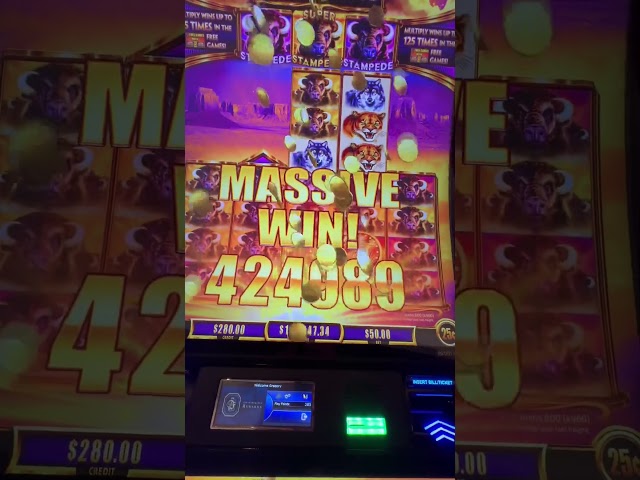 $144,000 Slot Jackpot! Epic at NEW Fontainebleau Casino! #epic
