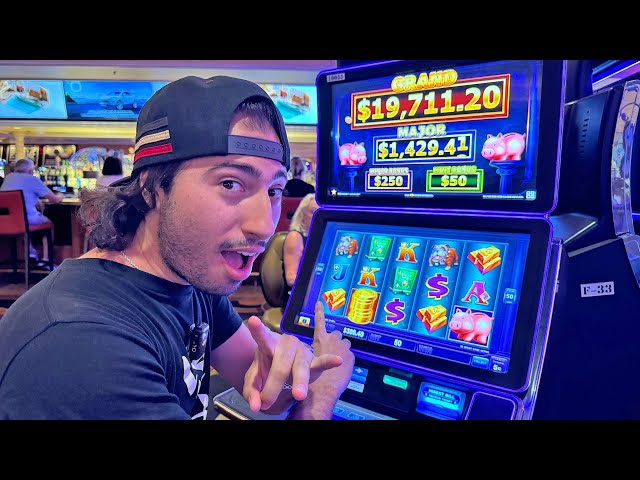 Risking MAD MONEY On Las Vegas Slots Never Felt So Good!