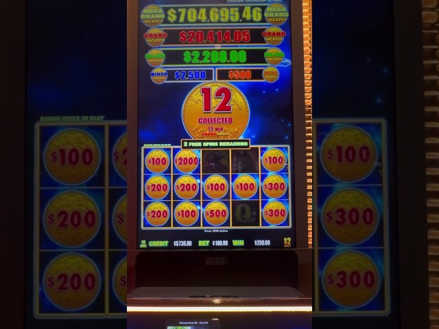 Awsome jackpot #dragonlink #jackpot #gamble #massivewin #slot #casinofun #casino #slotmachine shorts