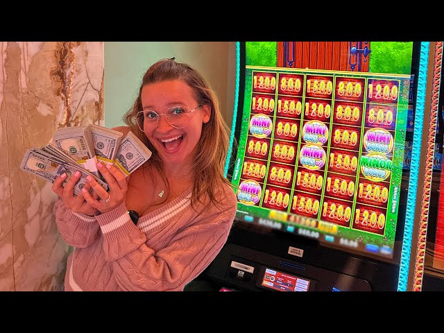 I WON OVER $30,000 ON A LAS VEGAS SLOT MACHINE! (Huff N’ Even More Puff RECORD BREAKING JACKPOT)