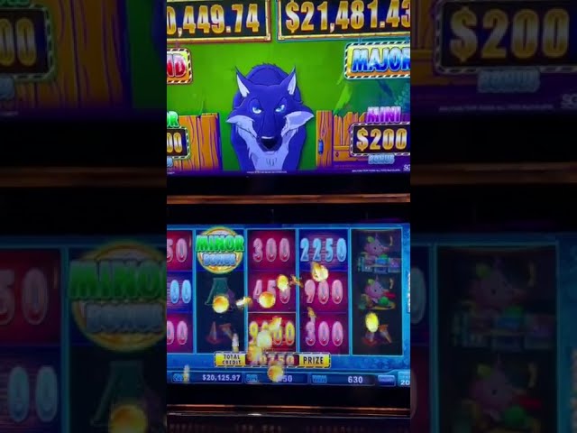 Big Handpay Jackpot On Huff N Puff Slot Machine #Shorts