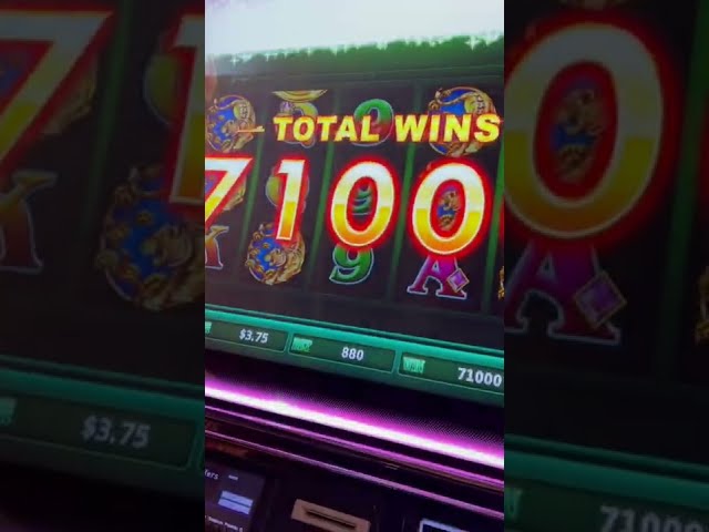 Winning BIG JACKPOT In Las Vegas Casinos