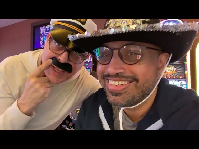 HALLOWEEN EXTRAVAGANZA WITH JEFF & AARON AT CHOCTAW CASINO #casino #choctaw #vgt