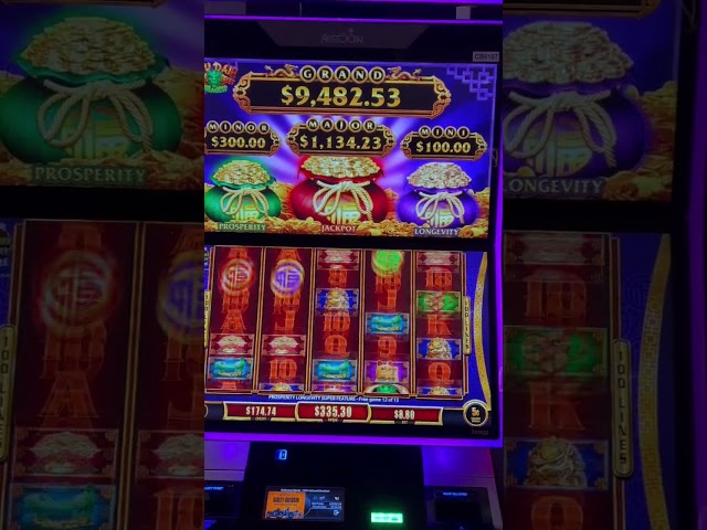 This Slot Machine Can Pay Huge