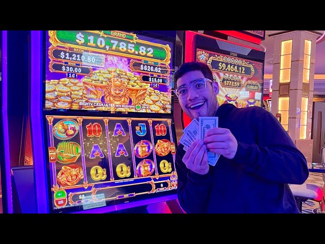 Hitting Many BONUSES On The Mighty Cash Lion Charge Slot Machine In Las Vegas!
