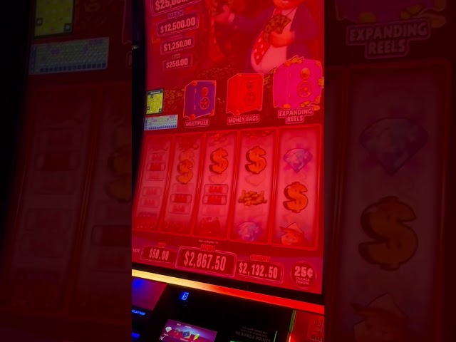 Amazing Red Spins! #slots