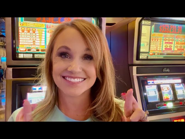 Can I Hit The $174,000 Jackpot On This Progressive Slot?!