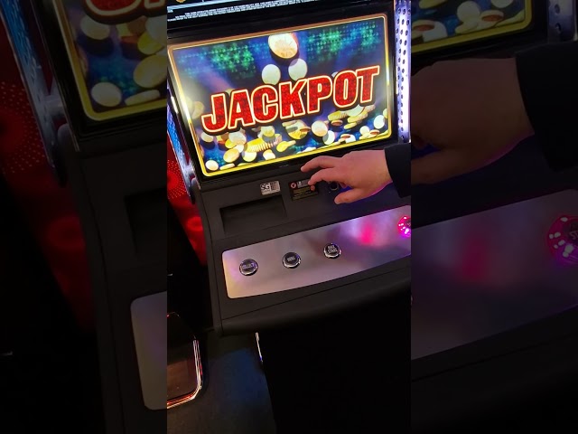 Elvis Jukebox Rocks Slot Jackpot /Will It Repeat? By@TheGuvnorsGamblingChannel #elvis #slots#jackpot #arcade