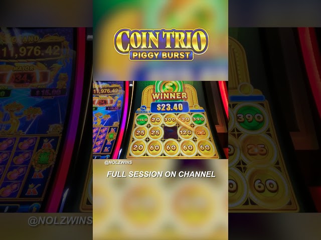 Hitting Bonuses on Coin Trio Piggy Burst Slot Machine #CoinTrioPiggyBurst #SlotMachine #slot