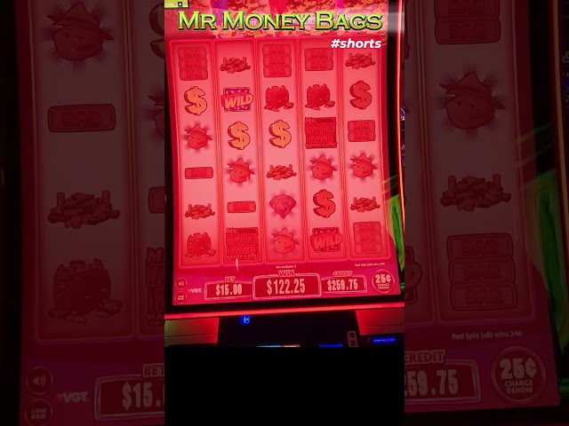 Triple Triple got it, with a $15.00 Bet * red screen slots * #short #casino #gamble