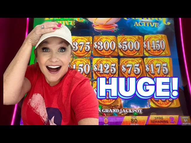 WOW! We Won a HUGE Slot Jackpot on MAGIC LAMP | Las Vegas Casino!