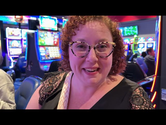 Crazy Slot Wins! Red Wind Casino ACTION!