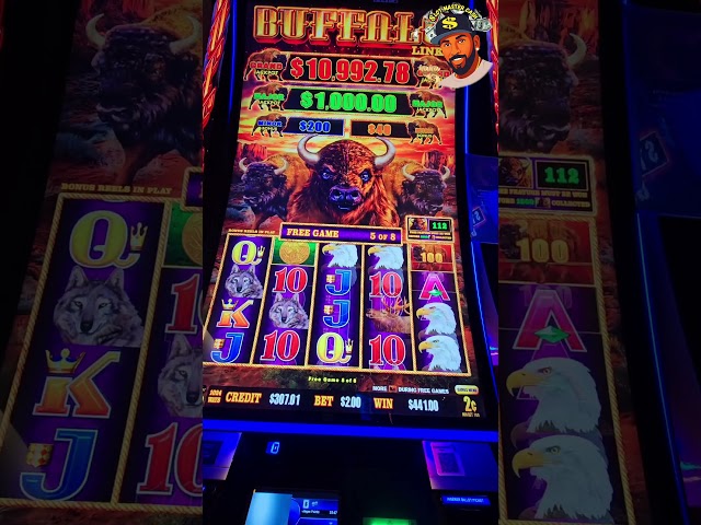 $400 Buffalo Ball! #slot #jackpot #casino #money #Lasvegas