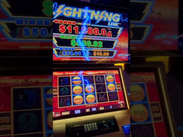 Max Bet WIN on Lightning Link Sahara Gold Slot Machine