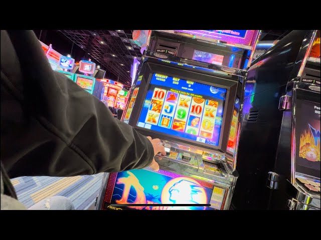 Mrs. Cash $100 Free Play. LIVE STREAM – Vegas Stuff – Las Vegas Private Eye – LIVE – Casino