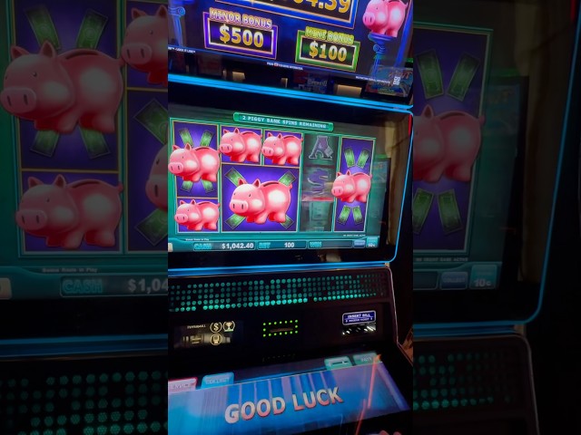 NICE BONUS ON PIGGY BANKIN SLOT!! #slots #casino #jackpot #slot #slotmachine #gambling #vegas